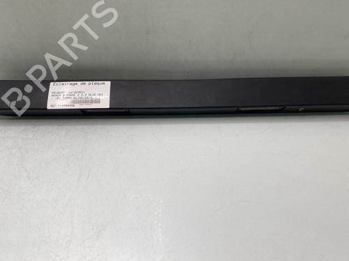 Used Licence plate light PEUGEOT BOXER Van 2.2 BlueHDi 140 (140 hp) 30181016