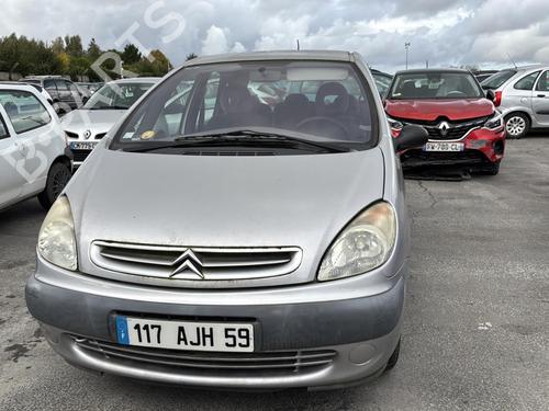 Left headlight CITROËN XSARA PICASSO (N68) 1.8 16V | BP26212297C28 