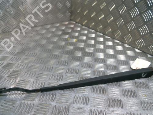 Used Front windshield wiper arm KIA RIO II (JB) [2005-2011]  21955649