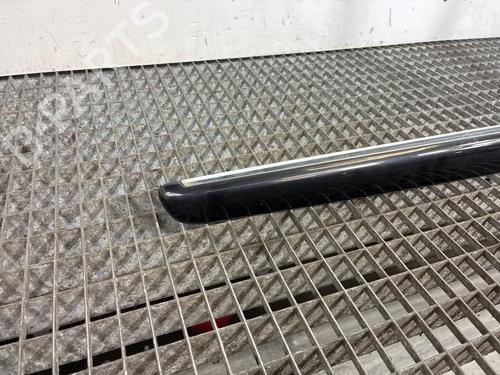 Used Door moulding trim Door moulding trim 37194032 37194032