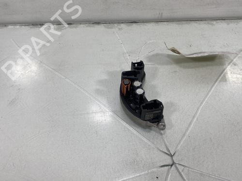 Used Heater resistor RENAULT CLIO V (B7_) 1.5 Blue dCi 100 (B7AD) (101 hp) 31211812