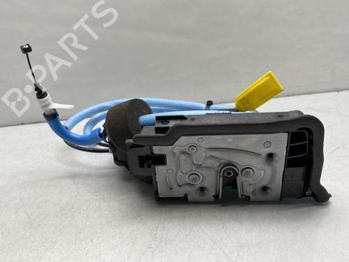 Used Rear left lock BMW 2 Active Tourer (F45) 225 xe Plug-in-Hybrid (224 hp) 28625033