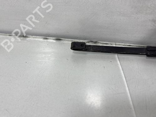 Front windshield wiper arm MERCEDES-BENZ C-CLASS (W202) C 240 (202.026) | BP29939185C143