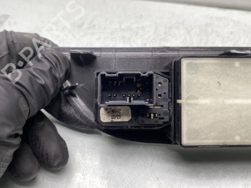Left front window switch SUZUKI SWIFT III (MZ, EZ) 1.3 DDiS (RS413D) | BP29706957I27 - Image 3