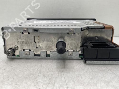 radio-peugeot-307-cc-3b-2003-2004-2005-2006-2007-2008-2009-32495757 main image