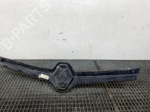 Used Grille Grille RENAULT TWINGO II (CN0_) 1.2 16V (CN04, CN0B) (75 hp) 20660102 20660102