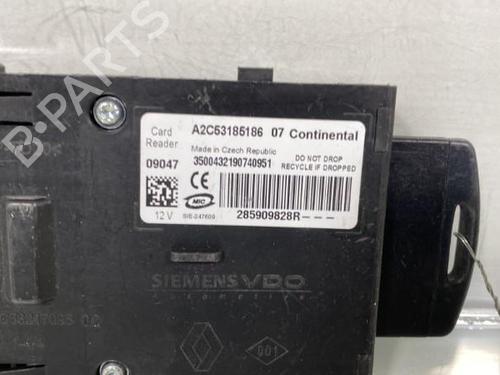 Card reader RENAULT MEGANE III Coupe (DZ0/1_) 1.5 dCi (DZ0B) | BP19996228E4 