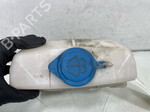 Used Windscreen washer tank Windscreen washer tank SUZUKI JIMNY Closed Off-Road Vehicle (SN) 1.3 16V 4x4 (SN413, JB43) (86 hp) 34449675 34449675