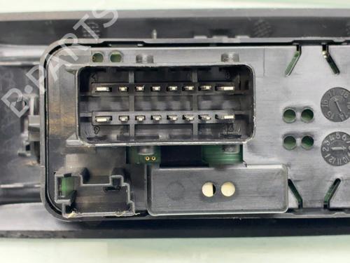 Left front window switch CITROËN DS3 (SA_) 1.6 HDi 90 | BP39520713I27 - Image 3