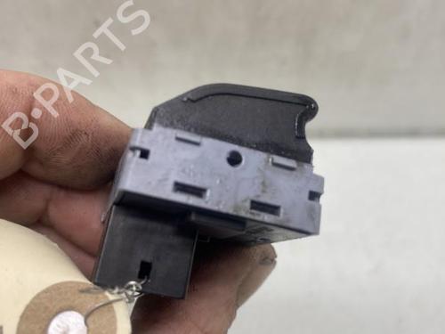 Used Left front window switch Left front window switch VW POLO IV (9N_, 9A_) 1.4 TDI (70 hp) 19949295 19949295