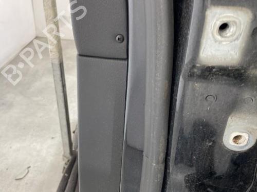Used Left rear door Left rear door 19949622 19949622