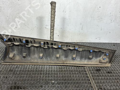 Dørlist Dørlist RENAULT CAPTUR I (J5_, H5_) 1.2 TCe 120 (118 hp) 33830803 33830803