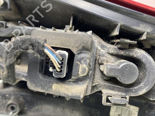 Used Left taillight Left taillight RENAULT SCÉNIC III (JZ0/1_) 1.9 dCi (JZ0J, JZ1J, JZ1K, JZ1S) (131 hp) 24960699 24960699