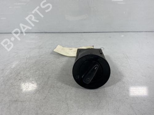 Used Headlight switch VW GOLF IV (1J1) [1997-2008]  20005784