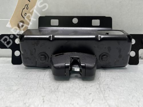 tailgate-lock-peugeot-208-i-ca_-cc_-2012-2013-2014-2015-2016-2017-2018-2019-2020-2021-31175970 main image