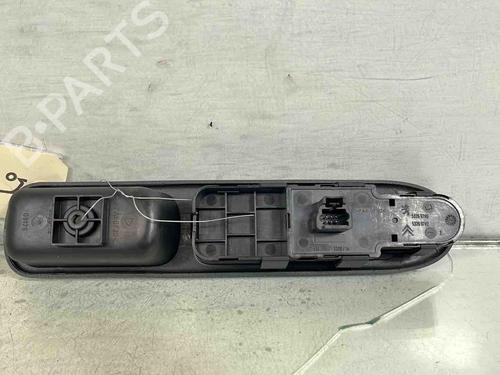 Used Left front window switch Left front window switch 36590887 36590887