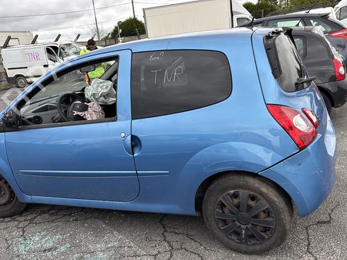 Left front fog light RENAULT TWINGO II (CN0_) 1.2 16V (CN04, CN0B) | BP26498762C30  - Image 8