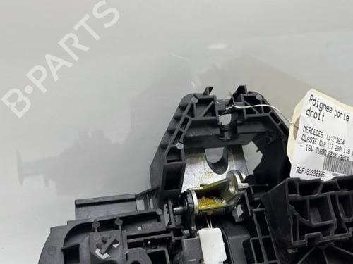 Used Front right exterior door handle Front right exterior door handle MERCEDES-BENZ CLA Coupe (C117) CLA 200 CDI (117.301) (136 hp) 19990653 19990653