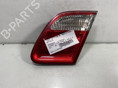 Used Right tailgate light MERCEDES-BENZ E-CLASS (W210) E 220 CDI (210.006) (143 hp) 29428986