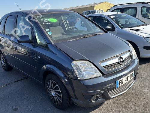 Front left quarter glass OPEL MERIVA A MPV (X03) 1.3 CDTI (E75) | BP31807330C111 