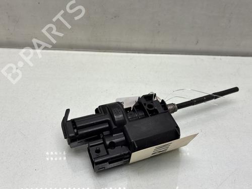 Used Fuel door actuator Fuel door actuator RENAULT CLIO IV Grandtour (KH_) 1.5 dCi 90 (KHN3, KHN4) (90 hp) 33830015 33830015