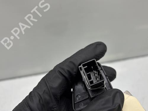 left-front-window-switch-fiat-500-312_-2007-29939701 main image