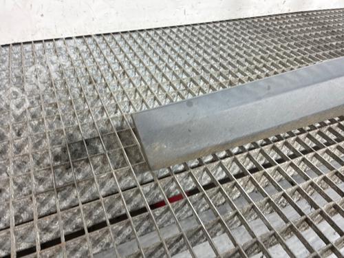 Used Door moulding trim Door moulding trim 37171659 37171659