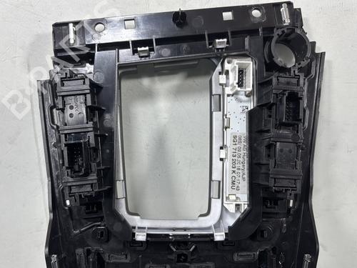 Middle console VW GOLF VII (5G1, BQ1, BE1, BE2) 2.0 GTD | BP31831436I22 