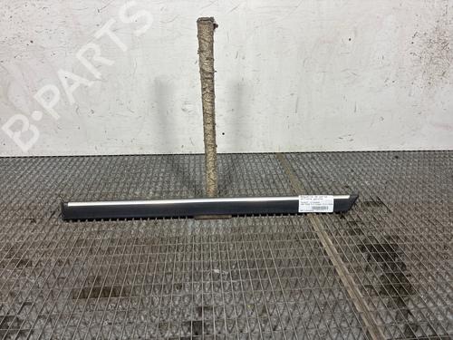 Used Door moulding trim Door moulding trim PEUGEOT 406 (8B) 2.0 HDI 90 (90 hp) 34627538 34627538