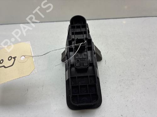 Used Right front window switch Right front window switch PEUGEOT EXPERT Van (VF3A_, VF3U_, VF3X_) 2.0 HDi 120 (120 hp) 34561146 34561146
