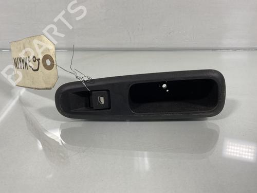 Used Right rear window switch PEUGEOT 3008 I MPV (0U_) 1.6 HDi (114 hp) 20022354