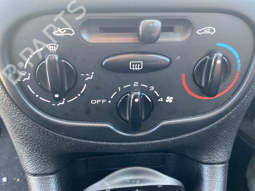 Front left lock PEUGEOT 206 Hatchback (2A/C) 1.4 HDi eco 70 | BP23768872C98 