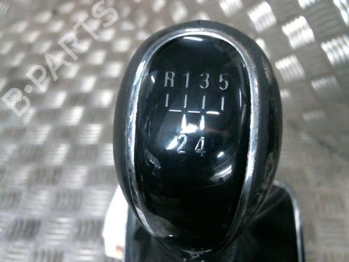 Used Gear lever Gear lever OPEL ASTRA J (P10) [2009-2016] 20001273 20001273