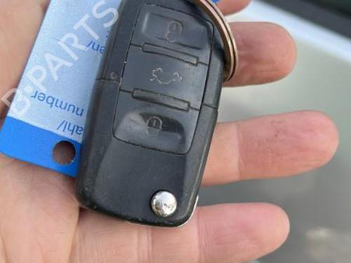 Left tailgate light VW GOLF V (1K1) 1.9 TDI | BP20483282C79 
