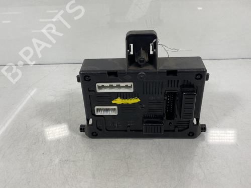 Used Fuse box Fuse box RENAULT CLIO III (BR0/1, CR0/1) 1.5 dCi (C/BR0G, C/BR1G) (68 hp) 19994825 19994825