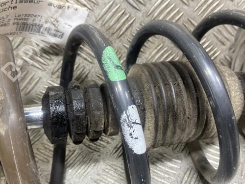left-front-shock-absorber-renault-scenic-ii-jm01_-2003-2004-2005-2006-2007-2008-2009-2010-30161318 main image