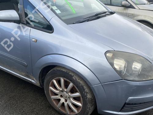 Left mirror OPEL ZAFIRA / ZAFIRA FAMILY B (A05) 1.9 CDTI (M75) | BP21960897C26 