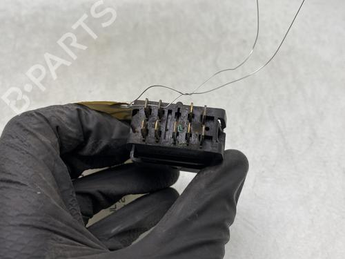 Used Warning switch Warning switch RENAULT 11 (B/C37_) 1.2 (B37S, C375) (55 hp) 22390750 22390750