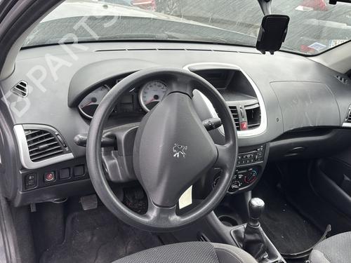 Switch PEUGEOT 206+ (2L_, 2M_) 1.4 HDi eco 70 | BP31379451I30 