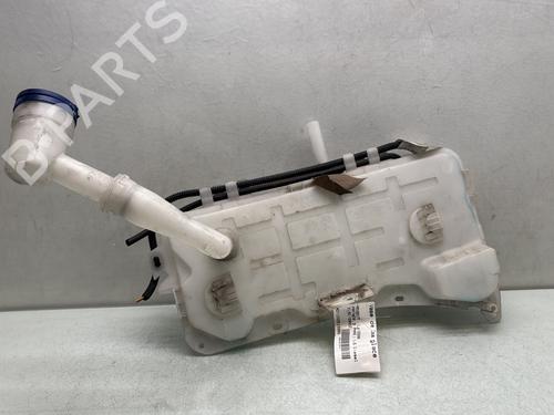 Used Windscreen washer tank Windscreen washer tank 37755477 37755477