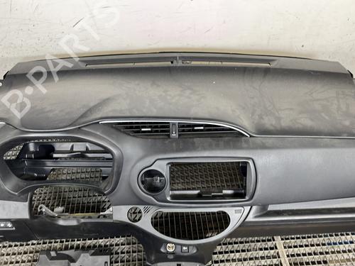 Dashboard TOYOTA YARIS (_P13_) 1.5 Hybrid (NHP130_, NHP130) | BP28475686C46 