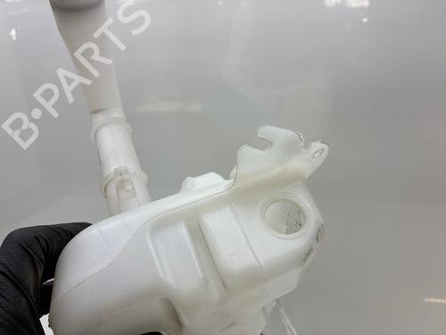 Used Windscreen washer tank Windscreen washer tank 37755698 37755698