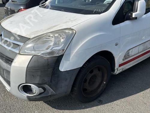 Engine control unit (ECU) CITROËN BERLINGO MULTISPACE (B9) 1.6 HDi 110 | BP21197045M57 