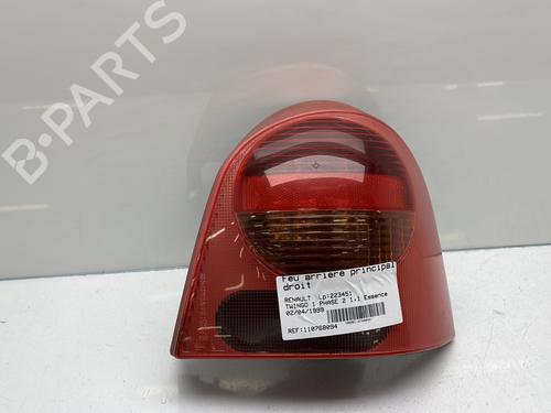 Høyre baklys RENAULT TWINGO I (C06_) 1.2 (C066, C068) (58 hp) 29939526