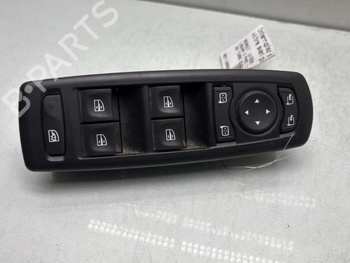 Used Left front window switch RENAULT LAGUNA III (BT0/1) 2.0 dCi (BT01, BT08, BT09, BT0E, BT0K, BT12, BT1C, BT1D,... (150 hp) 29286896