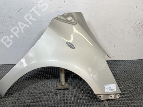 Used Right front fenders TOYOTA YARIS (_P9_) 1.4 D-4D (NLP90_, NLP90R) (90 hp) 30506159