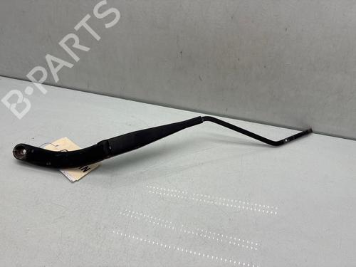 Used Front windshield wiper arm Front windshield wiper arm 37997735 37997735