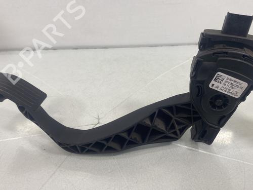 Used Pedal Pedal PEUGEOT 1007 (KM_) 1.4 HDi (68 hp) 32495744 32495744