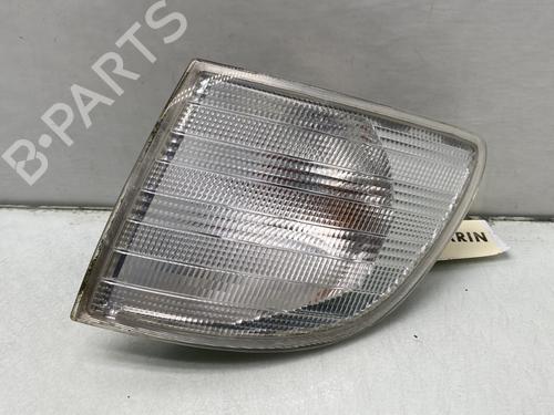 Used Left front indicator MERCEDES-BENZ VITO Van (W638) 110 D 2.3 (638.074, 638.078) (98 hp) 21057054