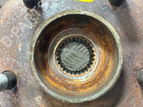 Used Left front steering knuckle Left front steering knuckle FORD KUGA II (DM2) 2.0 TDCi (120 hp) 39995571 39995571